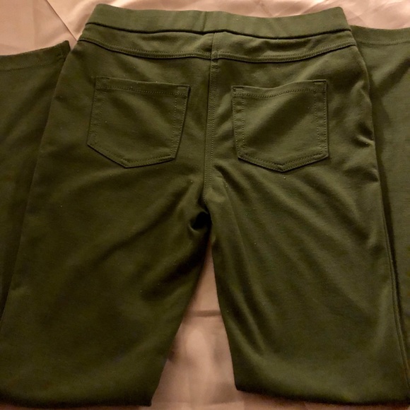 CLOSET SALE🔴SKINNY PANTS/LEGGINGS ❤️❤️ - Picture 2 of 3